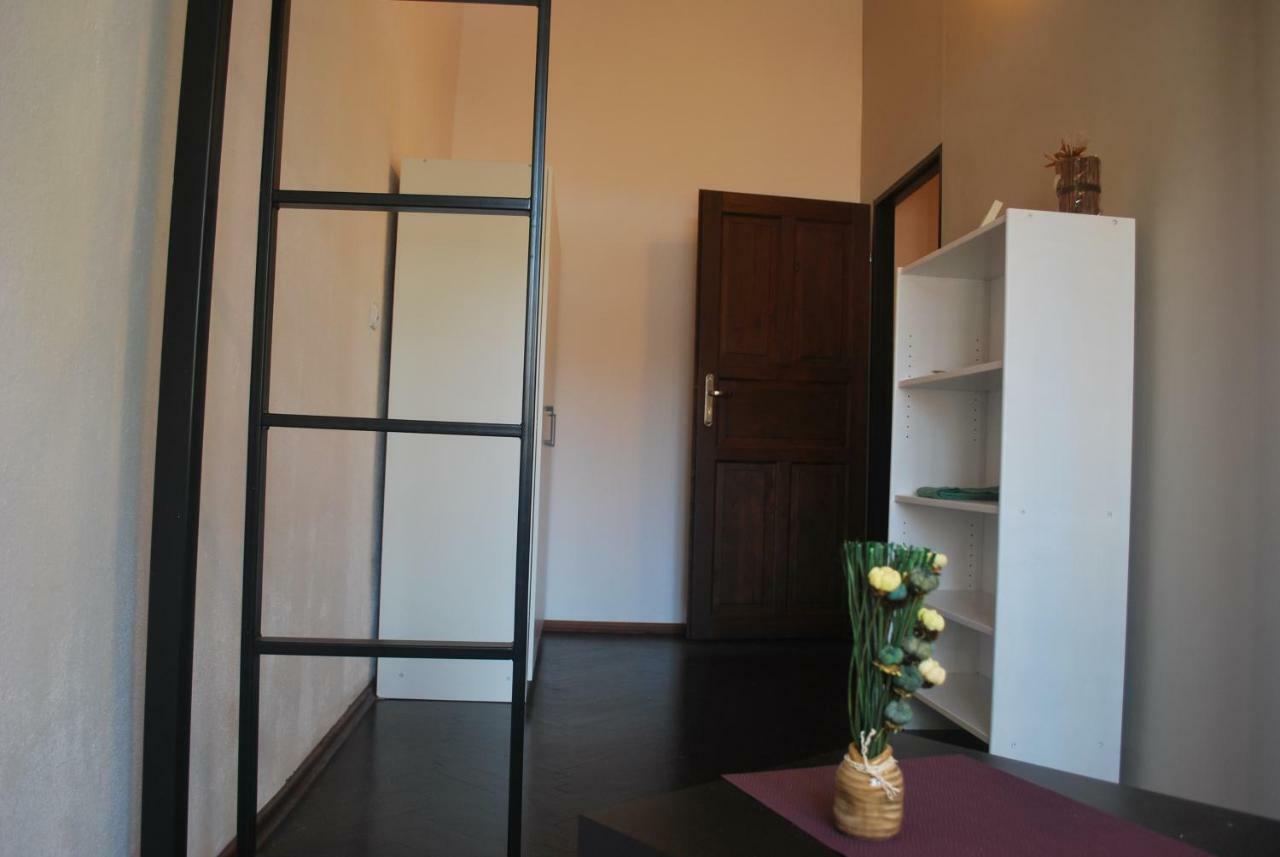 Pokoje W Cichym Mieszkaniu 50M Od Rynku Lägenhet Wrocław Exteriör bild